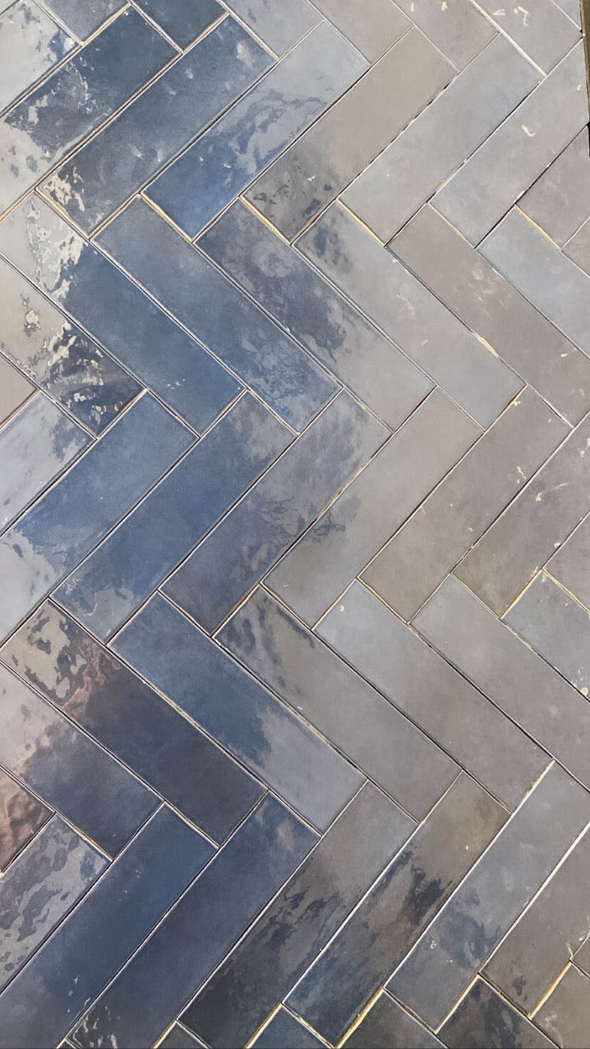 8EF86FFD-232E-46AE-9646-38EB0461FF22